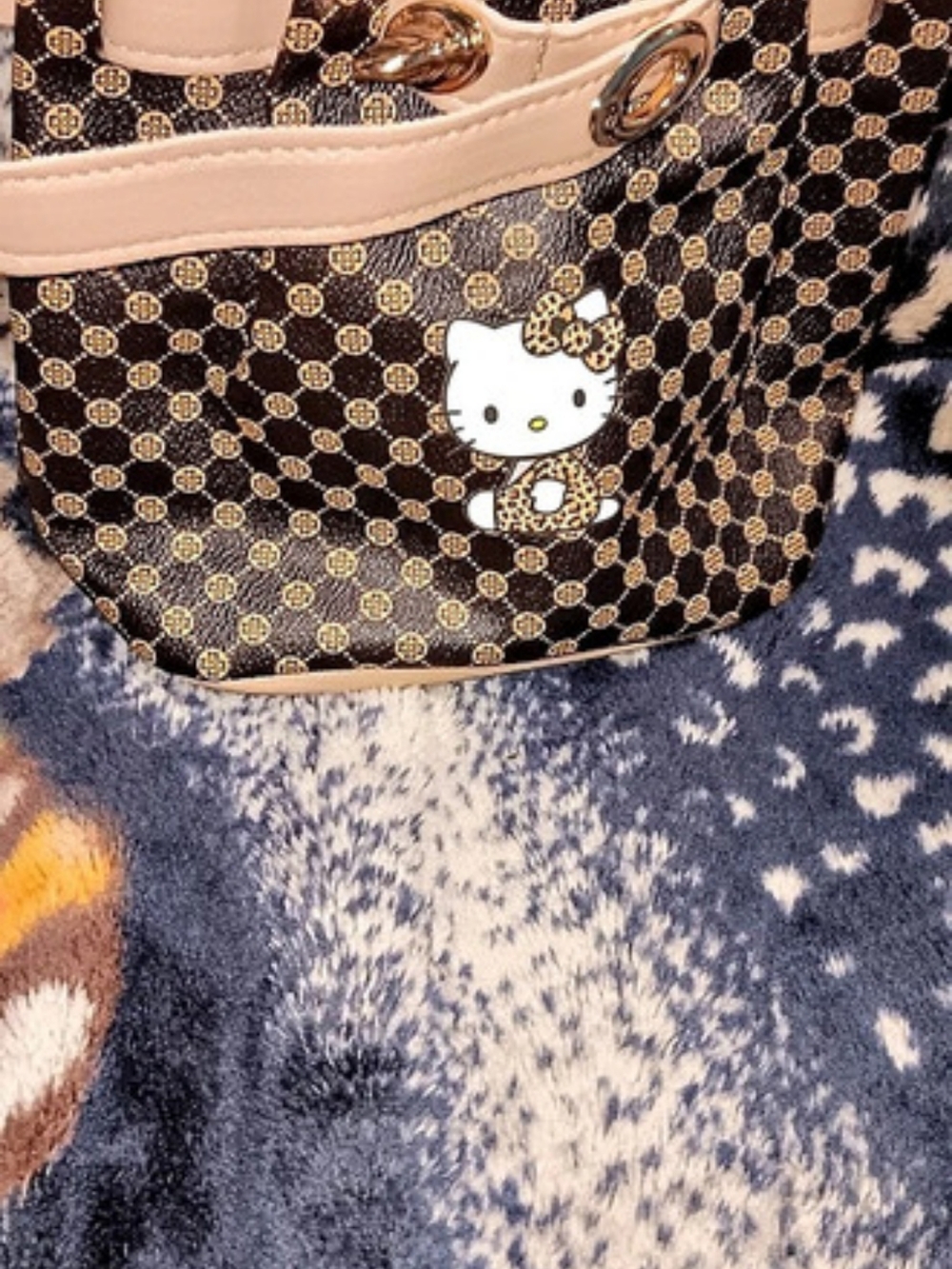 Sanrio Hello Kitty Brown & Pink Shoulder Bag